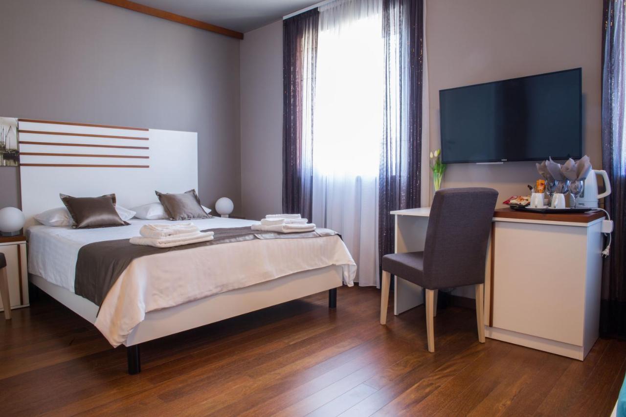 Luxury Rooms Silente Bacvice 2 Split Luaran gambar